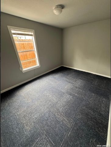 2216 SAN FERNANDO ST, San Antonio, TX 78207