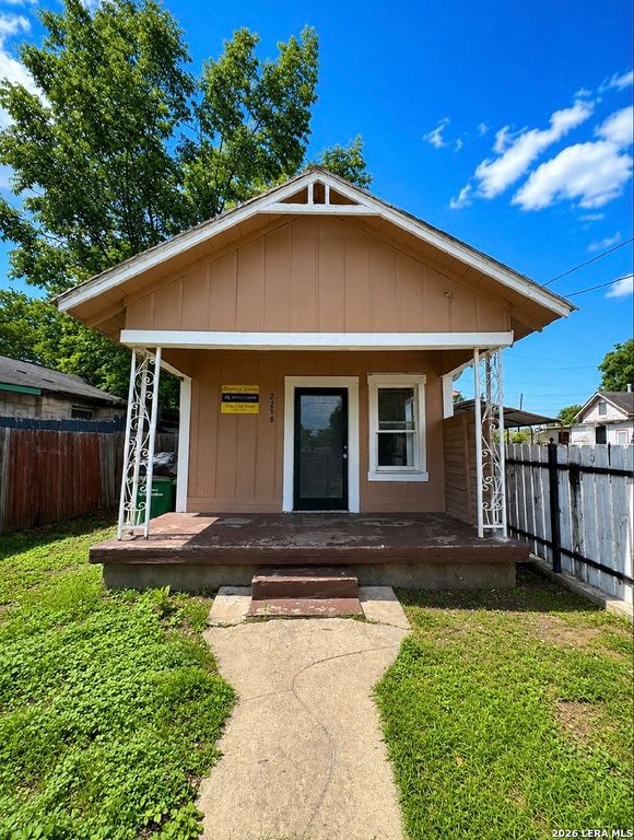 2216 SAN FERNANDO ST, San Antonio, TX 78207