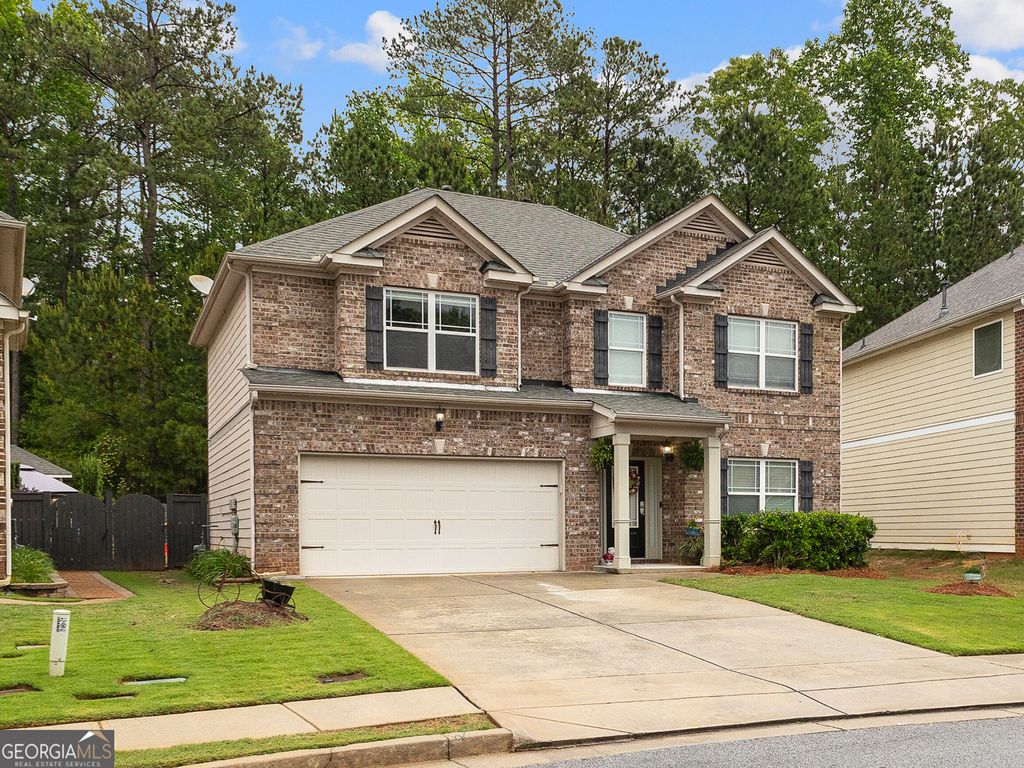 12 Seville Court, Newnan, GA 30263