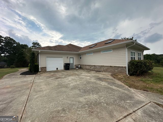 54 Whatley Road, Griffin, GA 30224