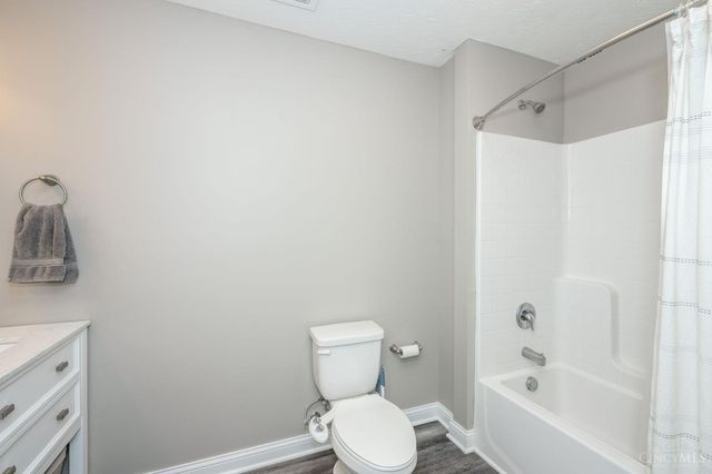 4216 Badgeley Circle, Cincinnati, OH 45223