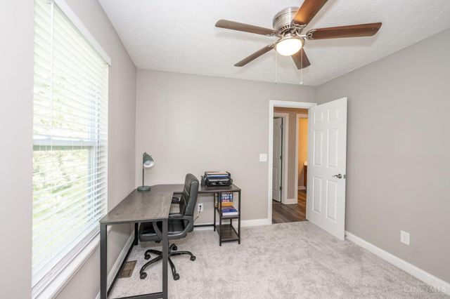 4216 Badgeley Circle, Cincinnati, OH 45223