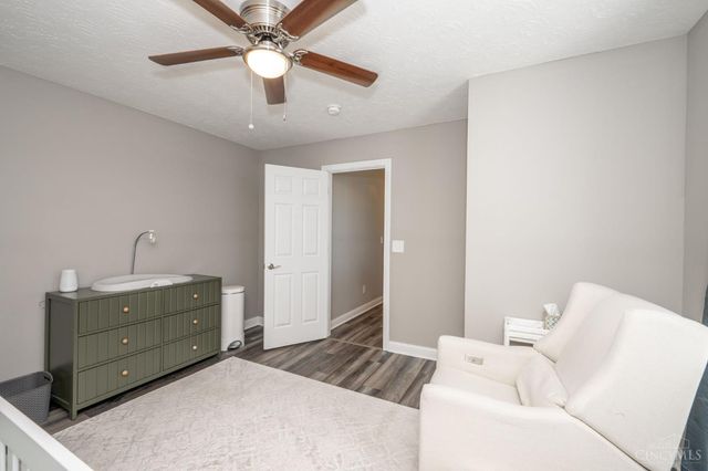 4216 Badgeley Circle, Cincinnati, OH 45223