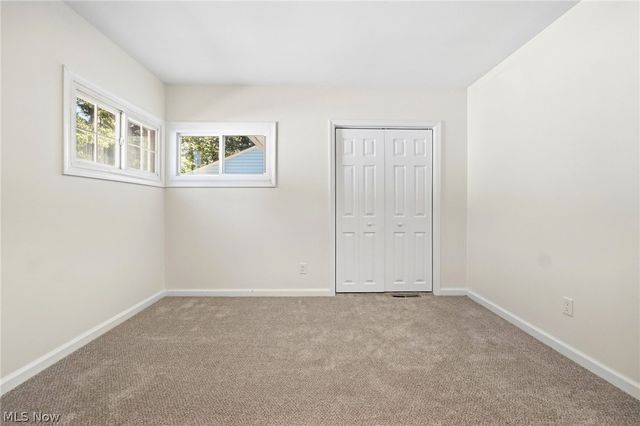 221 carnegie, Youngstown, OH 44515