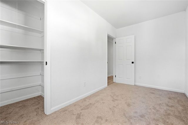 221 carnegie, Youngstown, OH 44515