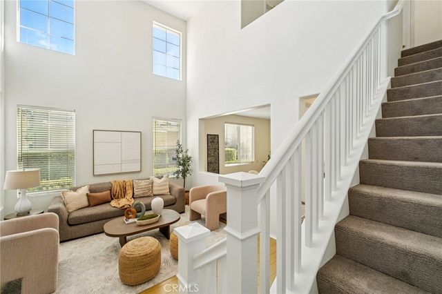 24150 View Pointe, Valencia, CA 91355