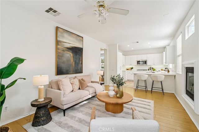 24150 View Pointe, Valencia, CA 91355