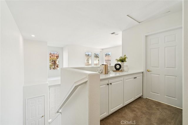 24150 View Pointe, Valencia, CA 91355