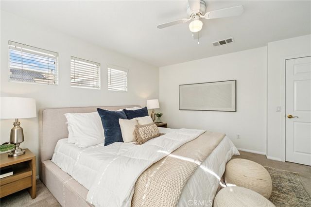 24150 View Pointe, Valencia, CA 91355