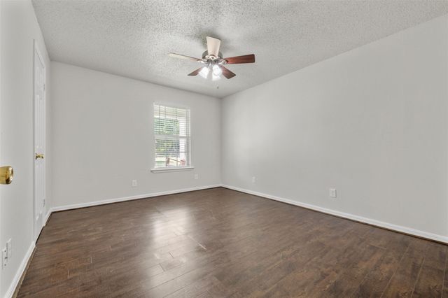 28081 Ivy Oaks Lane, Splendora, TX 77372