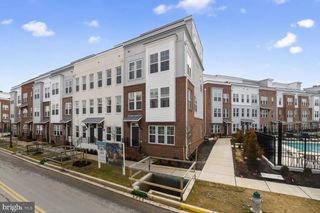 2521 FARMSTEAD DR #313 CLARKE, Rockville, MD 20850