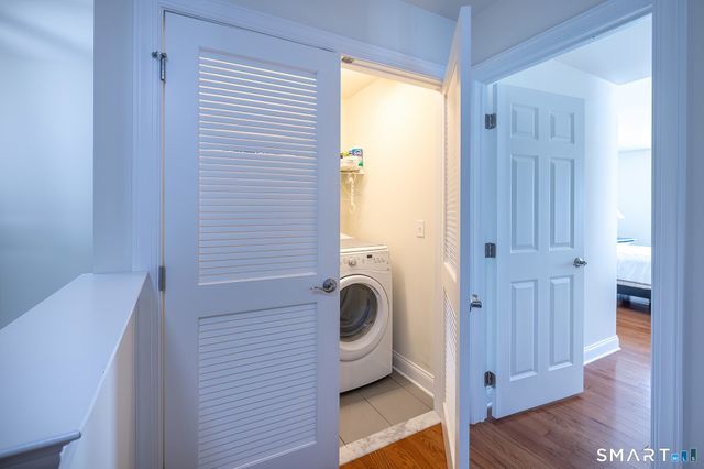 1 Wilderswood Way 1, Danbury, CT 06810