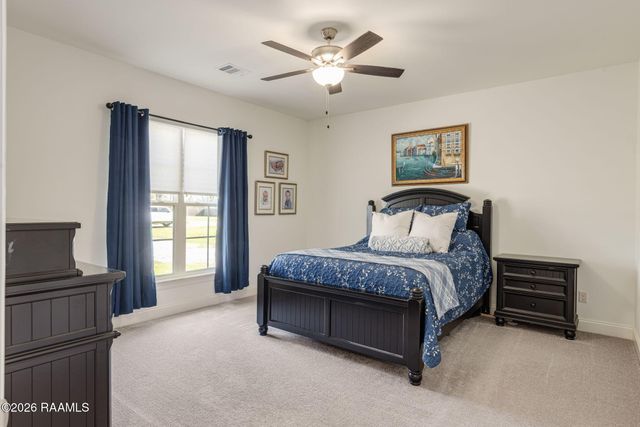 550 Longwood Drive, Opelousas, LA 70570