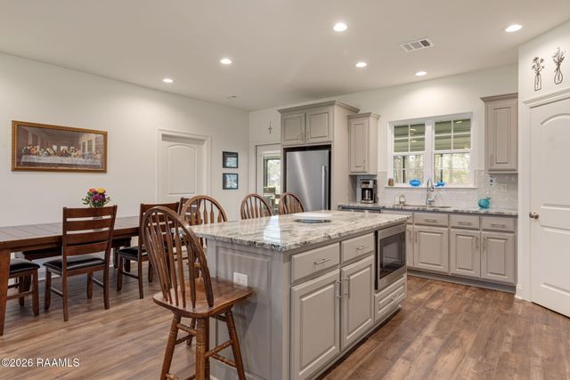 550 Longwood Drive, Opelousas, LA 70570