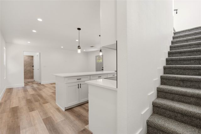 327 Boone, Alvarado, TX 76009