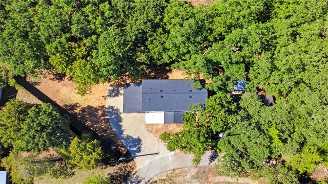 327 Boone, Alvarado, TX 76009