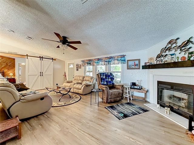 2523 KAREN DRIVE, Mount Dora, FL 32757