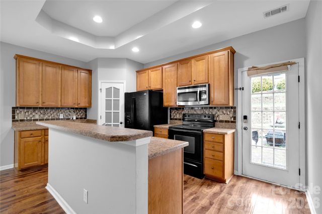 738 Lumber Lane, Charlotte, NC 28214