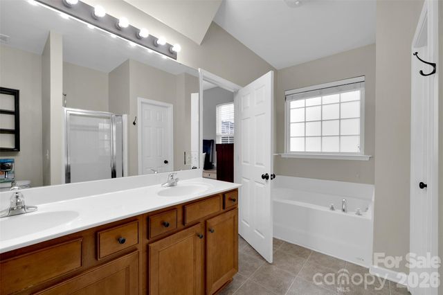 738 Lumber Lane, Charlotte, NC 28214