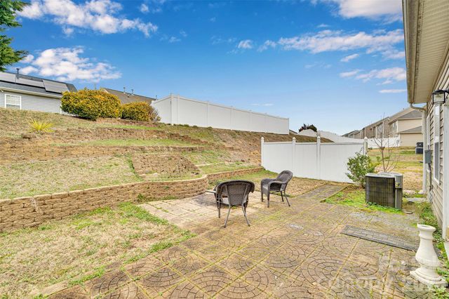 738 Lumber Lane, Charlotte, NC 28214