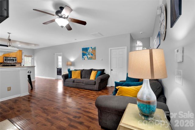 738 Lumber Lane, Charlotte, NC 28214