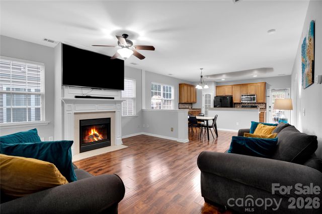 738 Lumber Lane, Charlotte, NC 28214