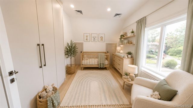 49-32 Annadale Lane, Little Neck, NY 11362