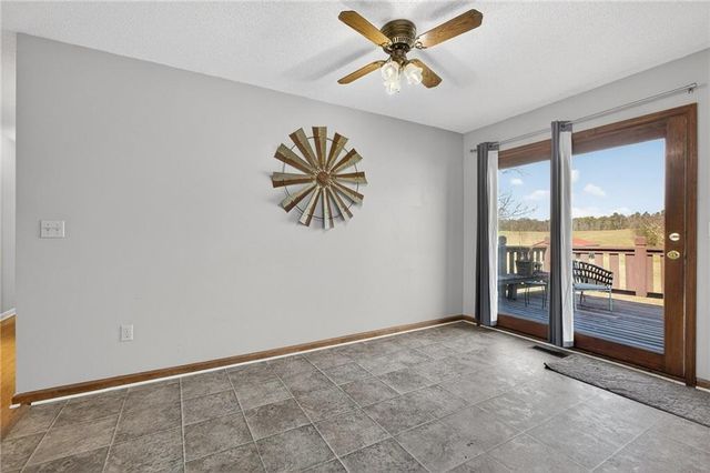 180 Foster Lusk SE Road, Calhoun, GA 30701