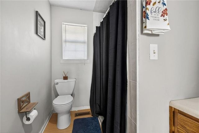 180 Foster Lusk SE Road, Calhoun, GA 30701