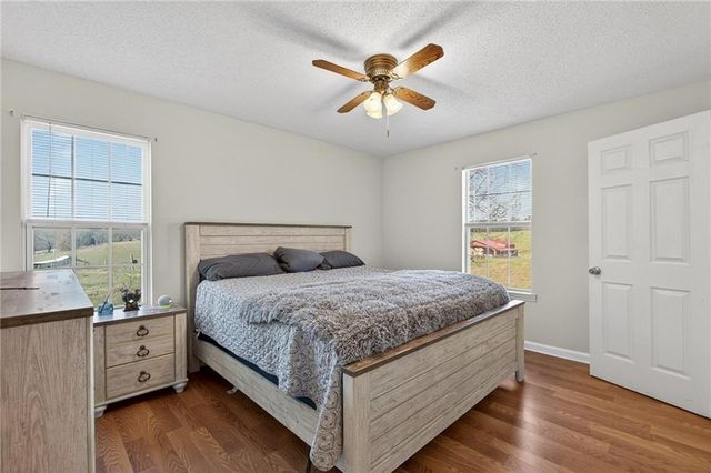 180 Foster Lusk SE Road, Calhoun, GA 30701