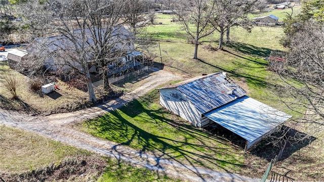 180 Foster Lusk SE Road, Calhoun, GA 30701