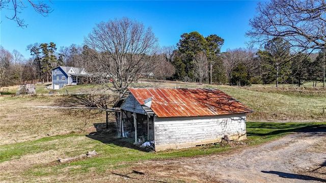 180 Foster Lusk SE Road, Calhoun, GA 30701