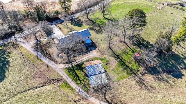 180 Foster Lusk SE Road, Calhoun, GA 30701