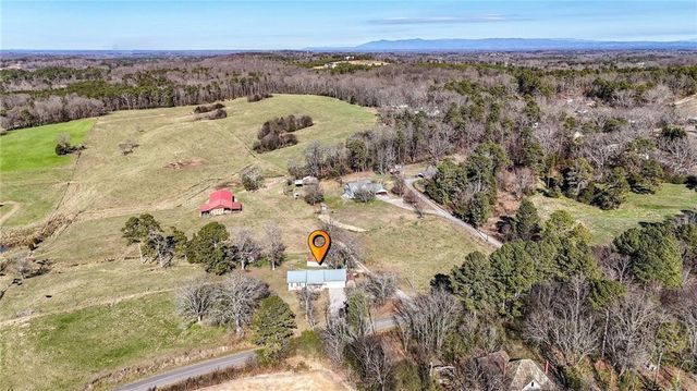 180 Foster Lusk SE Road, Calhoun, GA 30701