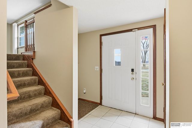 5418 N 93 Avenue, Omaha, NE 68134