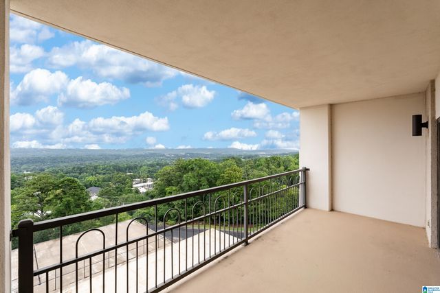 1200 Beacon Pkwy E Apt 704, Birmingham, AL 35209