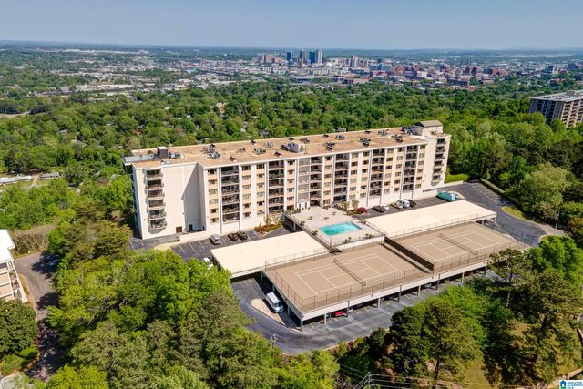 1200 Beacon Pkwy E Apt 704, Birmingham, AL 35209