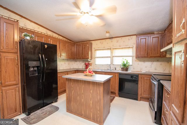 345 Robert Taylor Road, Lagrange, GA 30240