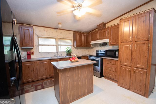 345 Robert Taylor Road, Lagrange, GA 30240