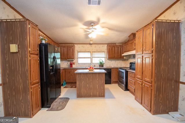345 Robert Taylor Road, Lagrange, GA 30240