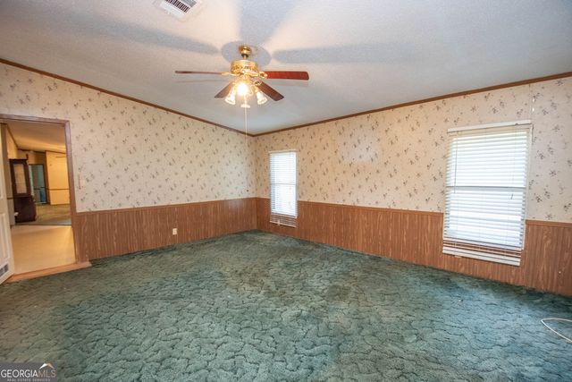 345 Robert Taylor Road, Lagrange, GA 30240
