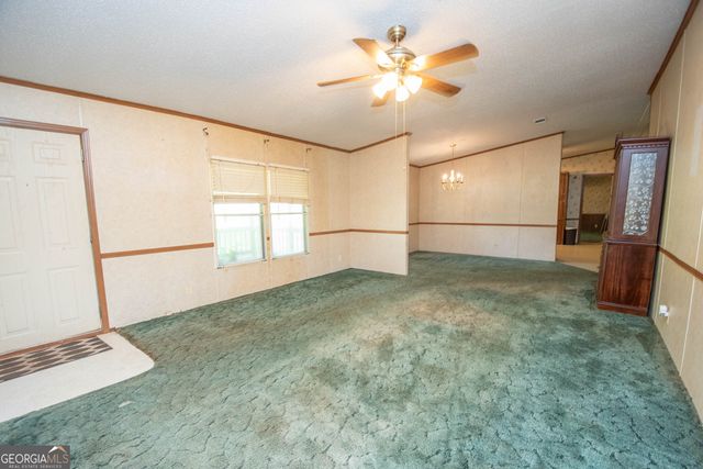 345 Robert Taylor Road, Lagrange, GA 30240