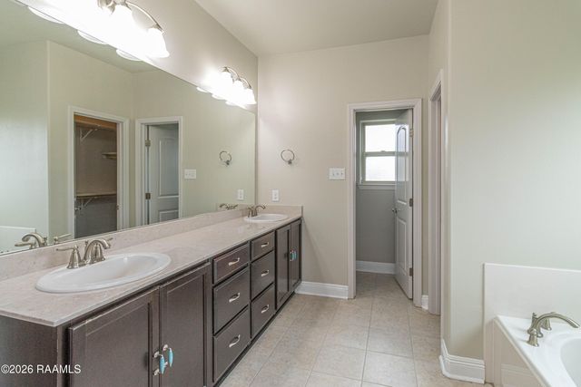 103 Cautillion Drive, Youngsville, LA 70592