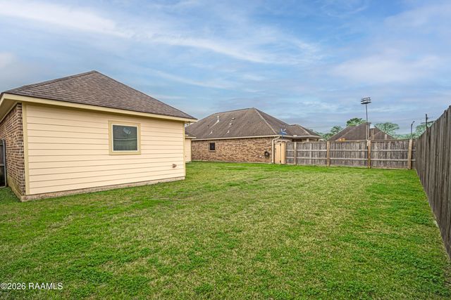 103 Cautillion Drive, Youngsville, LA 70592