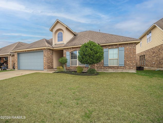 103 Cautillion Drive, Youngsville, LA 70592