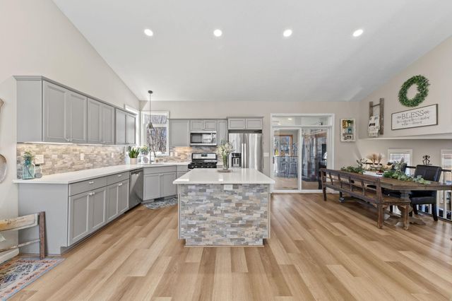 7150 96th Street S, Cottage Grove, MN 55016