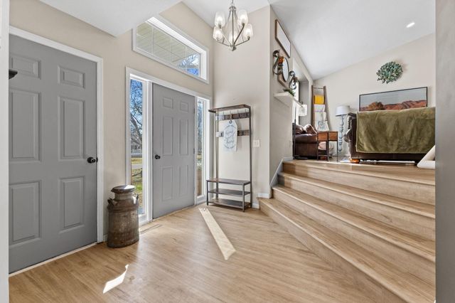 7150 96th Street S, Cottage Grove, MN 55016