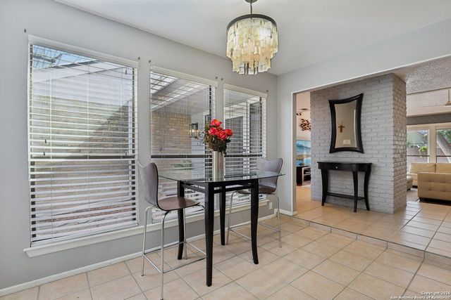 2430 Bluffridge, San Antonio, TX 78232