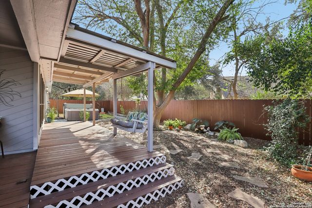 2430 Bluffridge, San Antonio, TX 78232