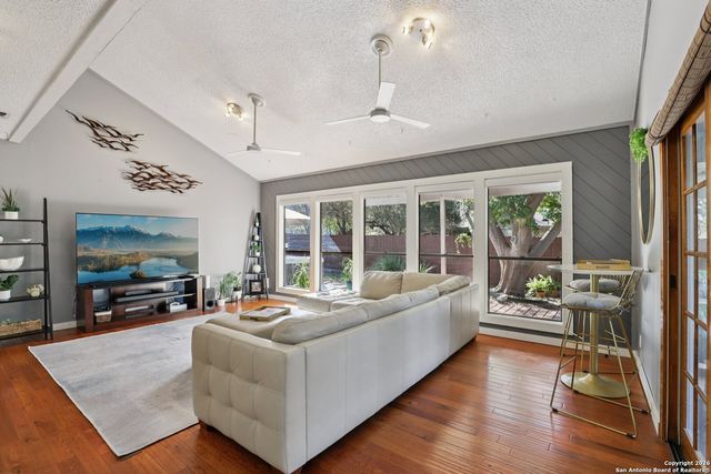 2430 Bluffridge, San Antonio, TX 78232